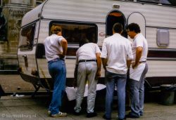 1985