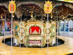 2003, Kermis, Tilburg, Tilburgse kermis, bouwen