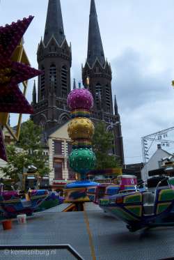 2002, Kermis, Tilburg, Tilburgse kermis, bouwen