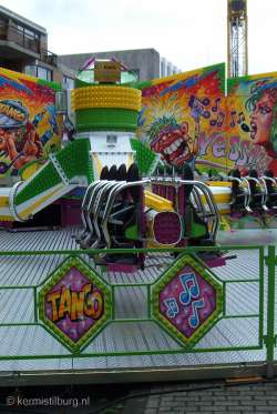 2002, Kermis, Tilburg, Tilburgse kermis, bouwen