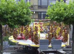 2004, Kermis, Tilburg, Tilburgse kermis, bouwen
