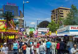 2004, Kermis, Tilburg, Tilburgse kermis, roze, roze maandag