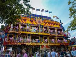 2004, Kermis, Tilburg, Tilburgse kermis, roze, roze maandag