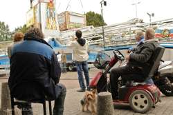 2011, FIETSEN, Kermis, MANNEN, Opbouw, RIJWIELEN, Tilburg